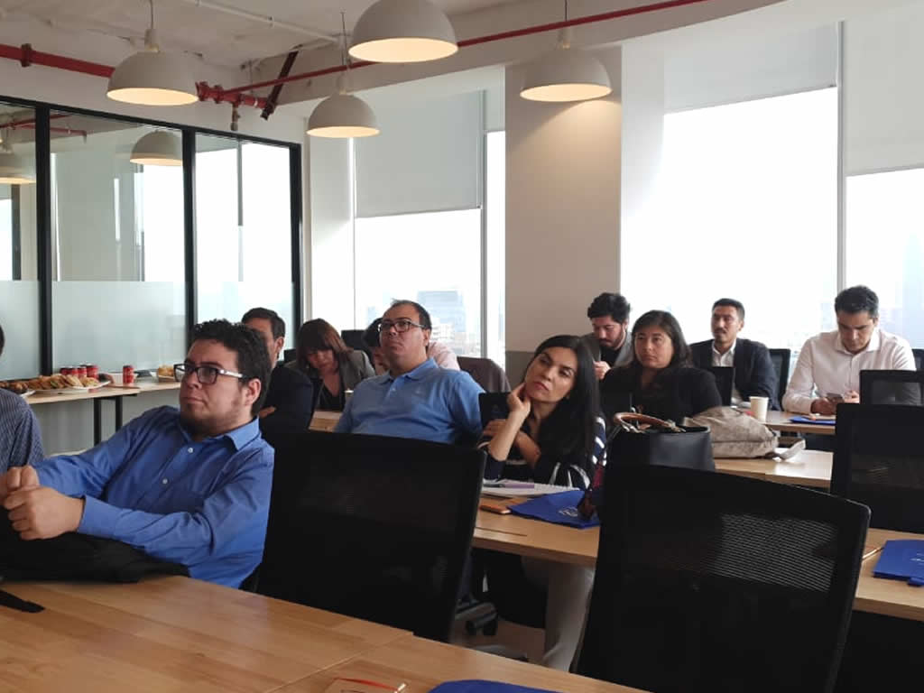 Morris & Opazo y AWS desarrollan primer Workshop de Big Data Analytics 2019: “Construyendo un Data Lake”