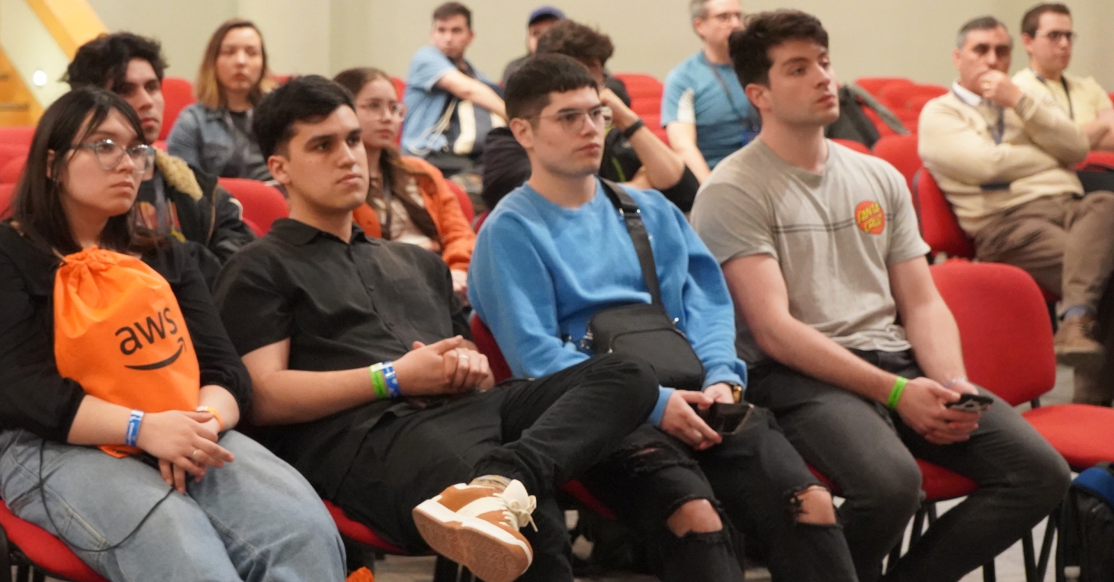 Jeff Barr describe la IA generativa como “emocionante” en AWS Community Day Chile, evento patrocinado por Morris & Opazo – imagen 2