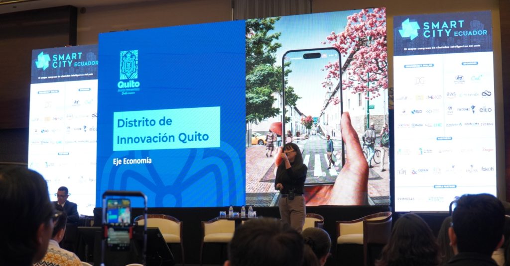 Ciudades inteligentes y servicios públicos eficientes_ Morris & Opazo y AWS presentes en Smart City Ecuador